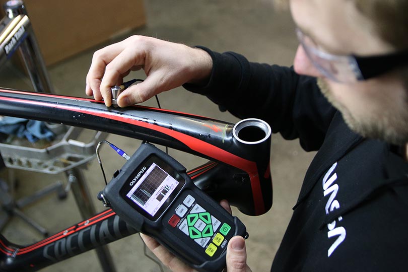 Ultrasonic testing of a bicycle frame