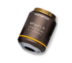 Typische Gerätekonfiguration: inverses Mikroskop für metallurgische Untersuchungen, 10X Objektive und eine Mikroskopkamera mit hoher Auflösung.