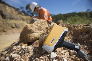Analizzatore XRF portatile per l'attività mineraria e geochimica.